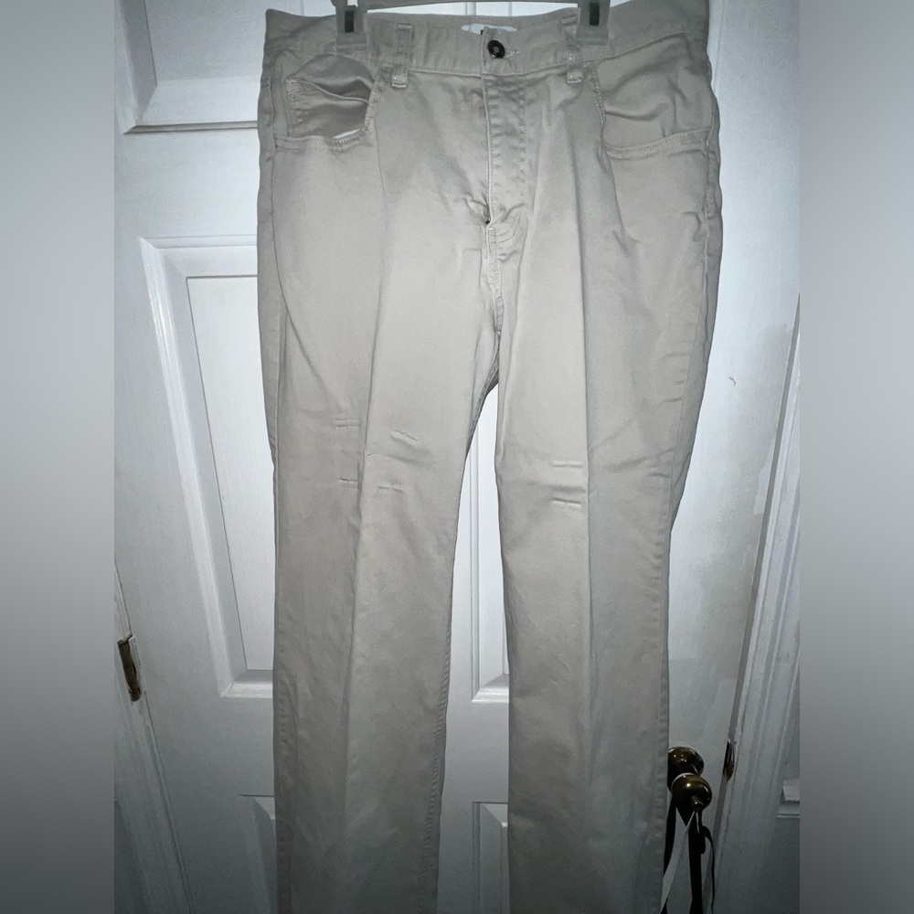 Gap Factory. Khaki Pants. Size 10.